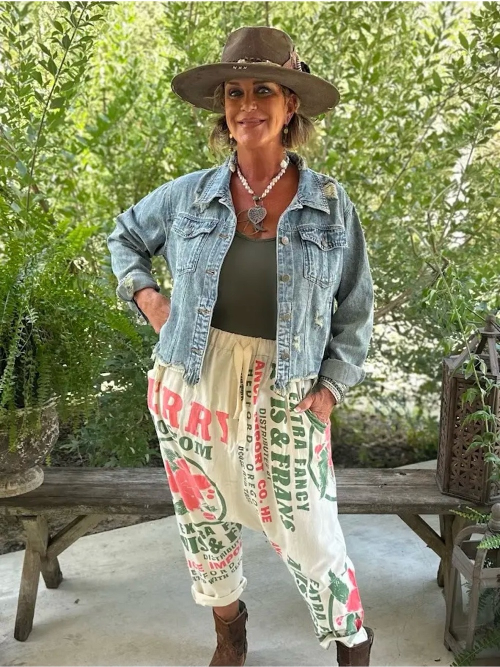 Jaded Gypsy Drop On By Pants - Blossom - Picture 4 of 4